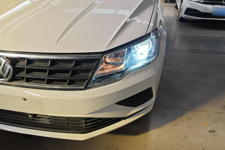 大众 捷达 2017款 1.4L 手动时尚型局部细节36