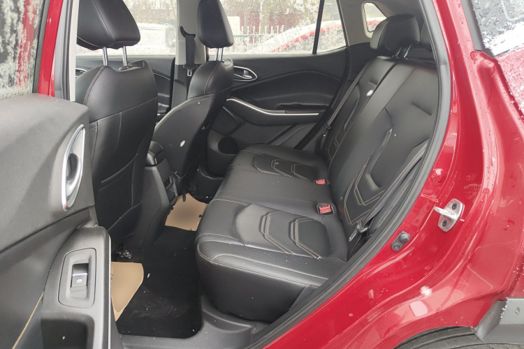 江汽集团 瑞风S4 2020款 1.5T CVT超越型中控内饰21