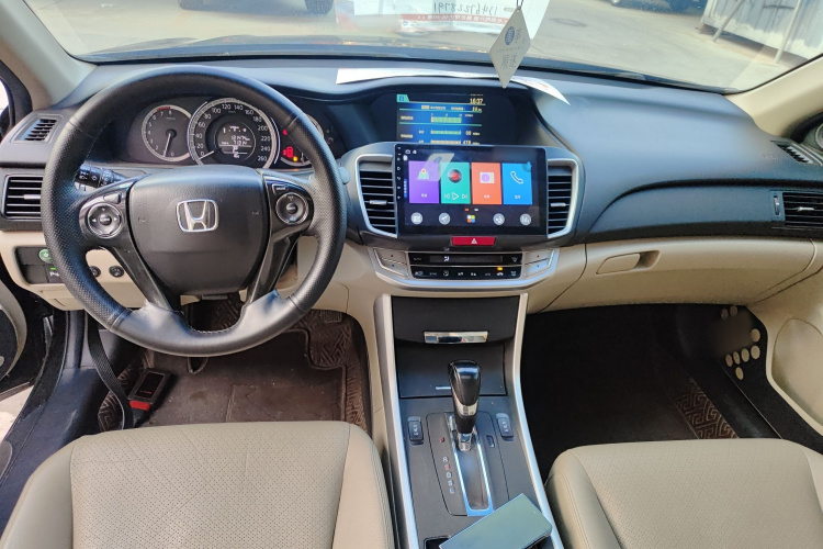 本田 雅阁 2014款 2.0L EX 豪华版中控内饰12