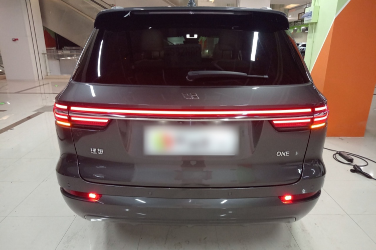 理想汽车 理想ONE 2021款 增程6座版车身外观6004