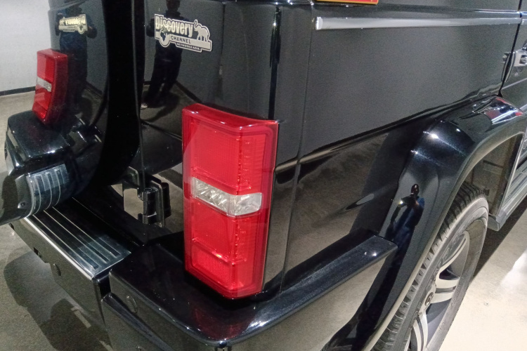 北京BJ80 2017款 2.3T 自动建军90周年纪念版车身外观6006