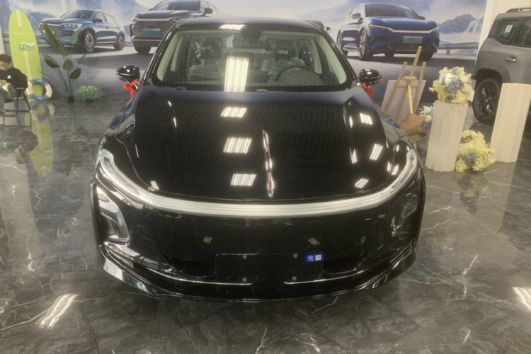 红旗E-QM5 2025款 500km 出行版车身外观6001