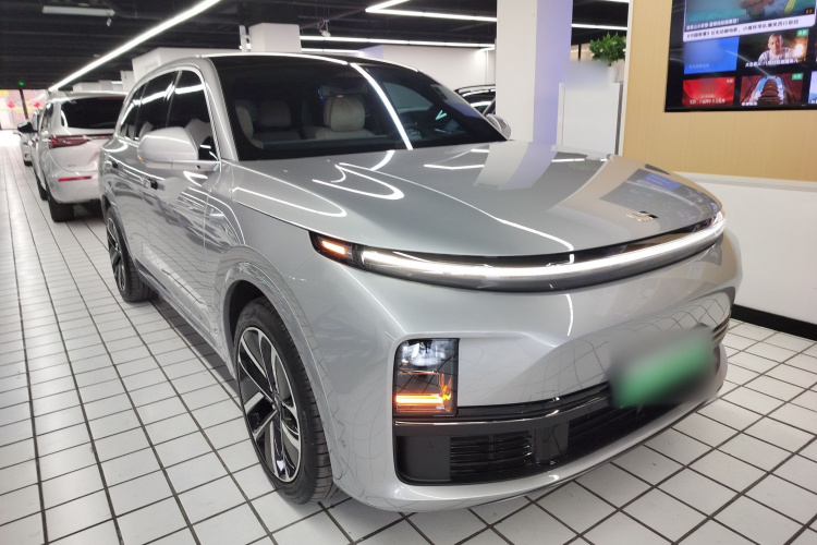 理想汽车 理想L7 2023款 Pro车身外观3