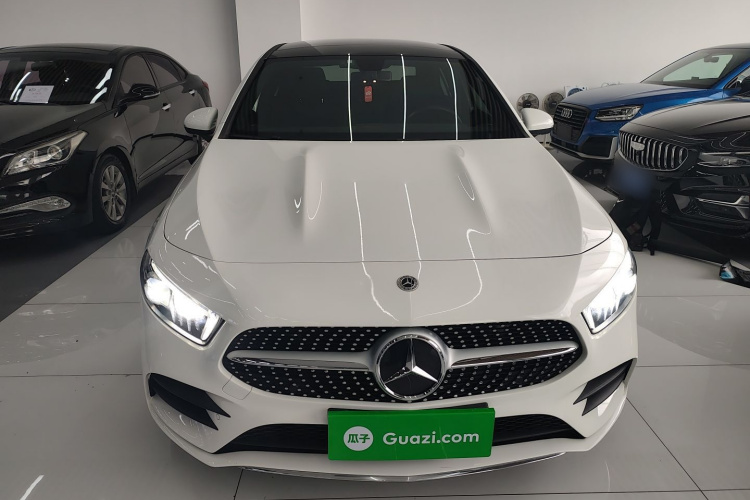 奔驰A级 2021款 A 200 L 运动轿车时尚型车身外观6001