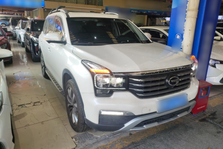 广汽传祺 传祺GS8 2017款 320T 四驱豪华智联版（七座）车身外观6002