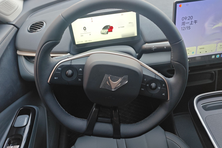 ARCFOX极狐 极狐T1 2025款 425 PRO中控内饰13
