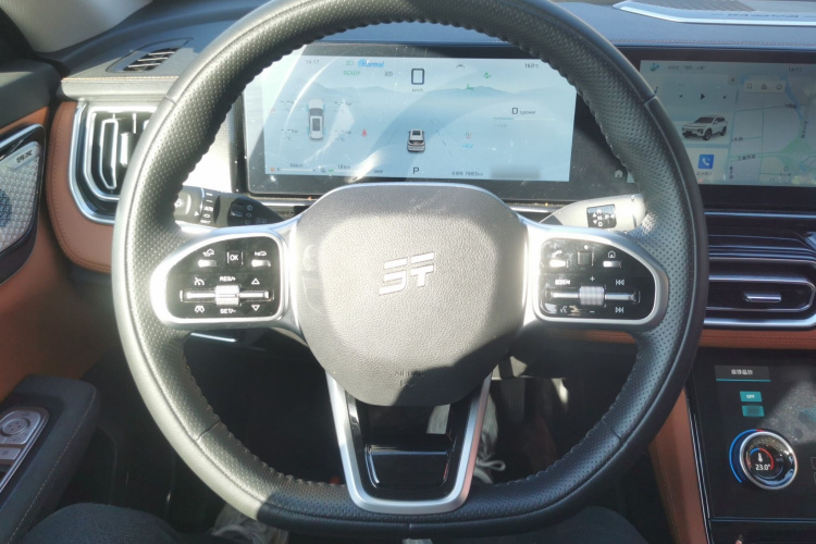 捷途山海L7 2024款 1.5T 120km ULTRA 7座中控内饰13