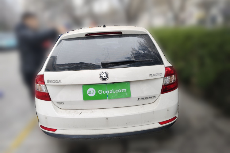 斯柯达 昕动 2016款 1.6L 自动创行版车身外观6