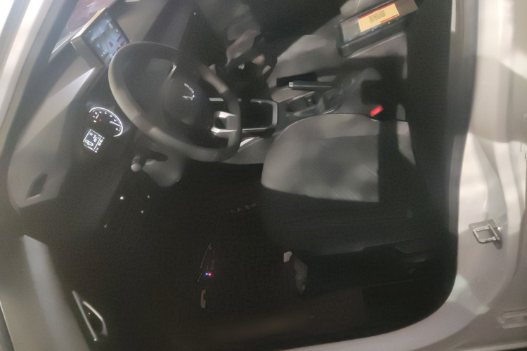 五菱汽车 五菱星驰 2022款 1.5L 手动自由型局部细节19