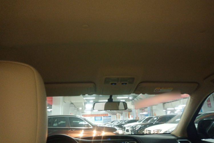 丰田 汉兰达 2018款 2.0T 四驱精英版 7座 国VI中控内饰22