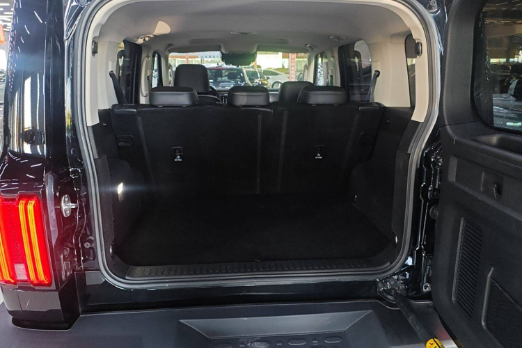 坦克300 2021款 越野版 2.0T 征服者局部细节23