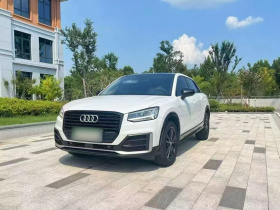 奥迪Q2L 2021款 35 TFSI 进取动感型