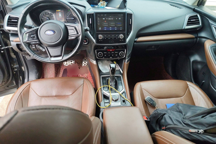 斯巴鲁 森林人 2019款 2.0i 智擎运动版中控内饰12