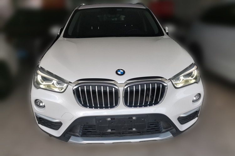 宝马X1 2018款 sDrive20Li 领先型车身外观2