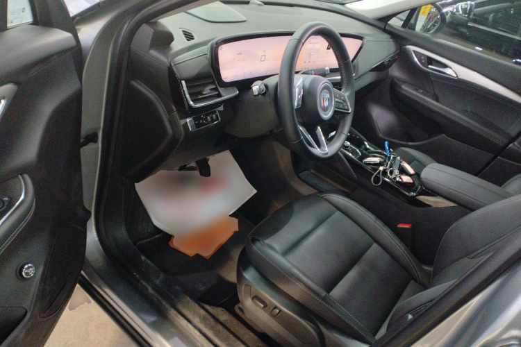 别克 昂科威 2025款 25T 进享白金版中控内饰20