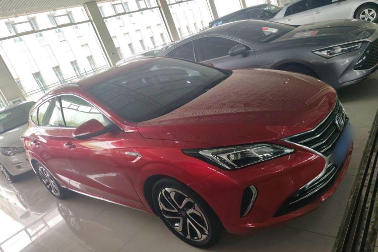 长安 逸动 2018款 1.6L GDI 手动风潮型 国V车身外观6002