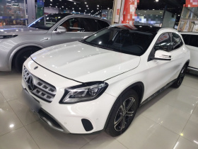 奔驰GLA 2018款 GLA 200 时尚型