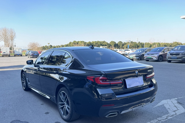 宝马5系 2022款 改款 525Li M运动套装车身外观6007