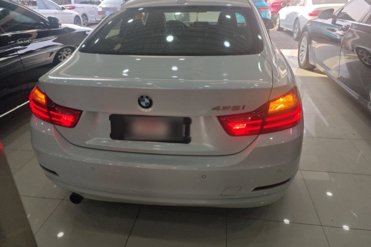 宝马4系 2014款 420i 时尚型车身外观6004