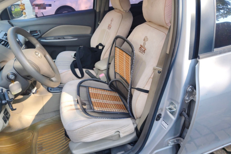 丰田 威驰 2008款 1.6L GL-i 特别纪念版 AT局部细节19