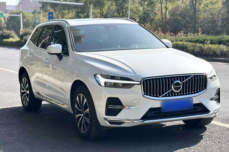 沃尔沃XC60 2024款 B5 四驱智远豪华版车身外观6002