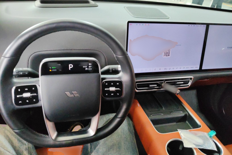 理想汽车 理想L6 2024款 Max中控内饰12