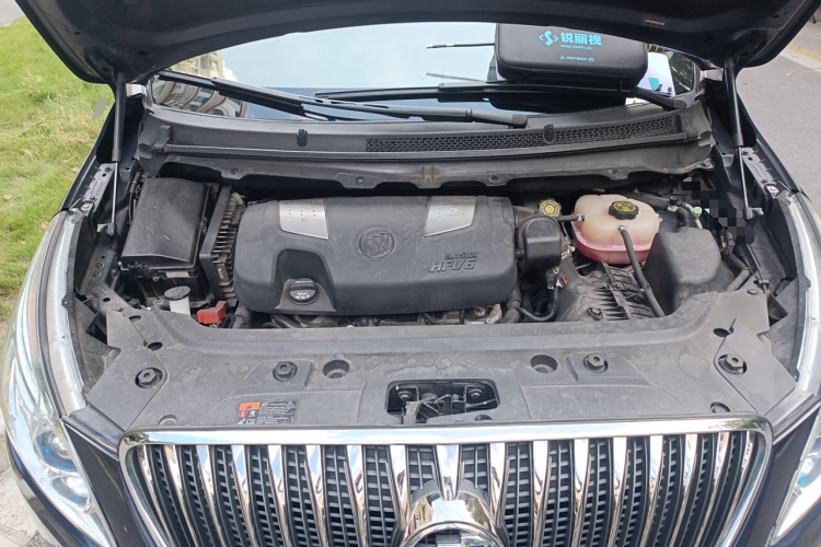 别克GL8 2014款 3.0L XT豪华商务旗舰版局部细节24