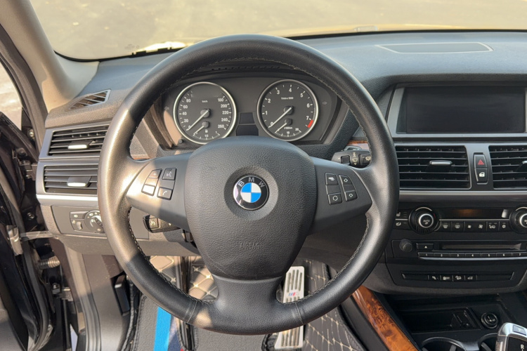 宝马X5(进口) 2011款 xDrive35i 领先型中控内饰7003
