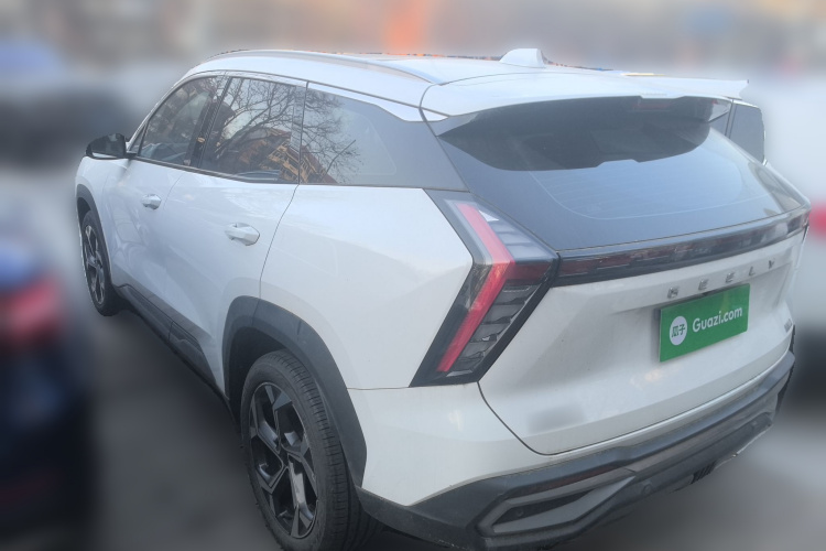 吉利汽车 博越L 2023款 1.5TD DCT尊贵型车身外观5