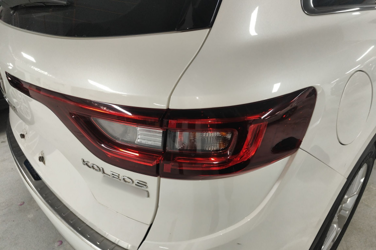 雷诺 科雷傲 2017款 2.5L 四驱尊贵版车身外观9