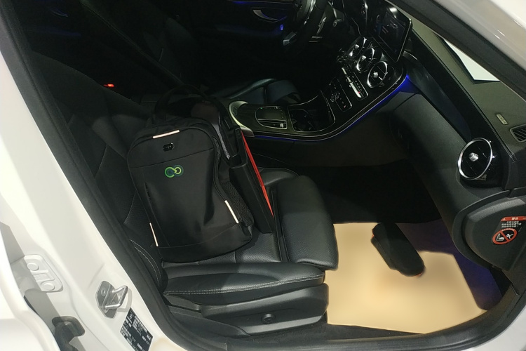 奔驰C级 2021款 C 260 L 运动星耀臻藏版局部细节41