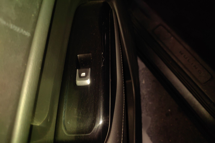 五菱汽车 五菱凯捷 2020款 1.5T CVT旗舰型中控内饰7003