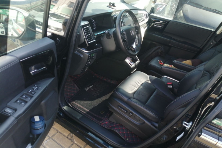 本田 艾力绅 2019款 2.0L 混动豪华版中控内饰7003