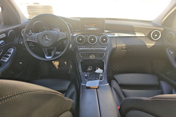 奔驰C级 2015款 改款 C 200 L 运动型中控内饰12