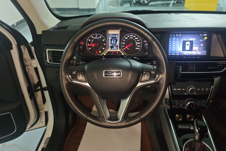 众泰 大迈X5 2015款 1.5T CVT知县型 国V局部细节13