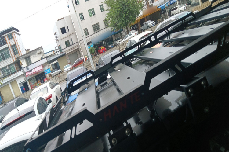 北京BJ40 2016款 40L 2.3T 自动两驱尊贵版局部细节57