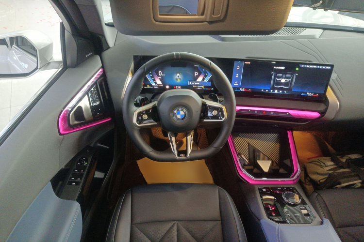 宝马X3 2025款 xDrive30L 领先型 M运动套装中控内饰13