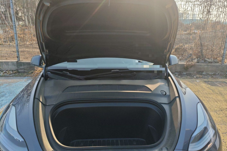 特斯拉 Model Y 2023款 后轮驱动版局部细节24