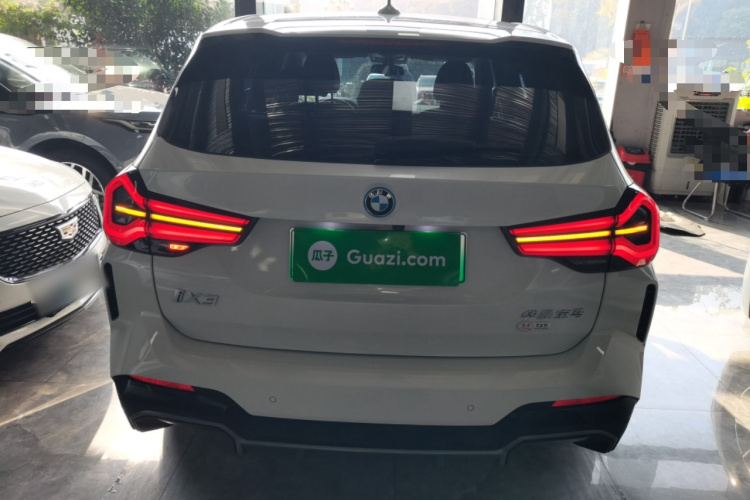 宝马iX3 2022款 改款 领先型车身外观6