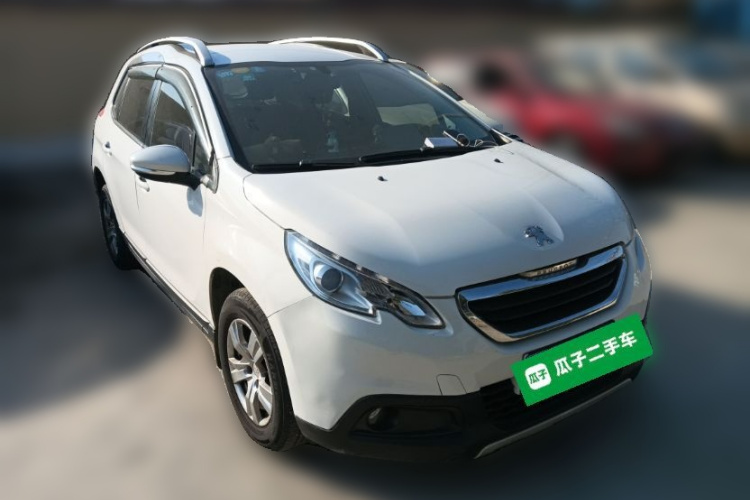 标致2008 2015款 1.6L 自动玩酷版车身外观3