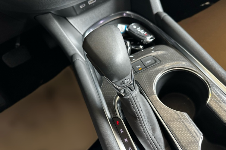 雪佛兰 迈锐宝XL 2023款 1.5T 锐动版中控内饰7004