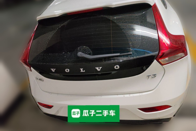 沃尔沃V40 2017款 T3 智逸版车身外观6