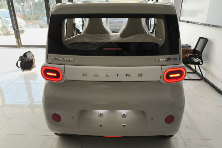 五菱汽车 宏光MINIEV 2024款 第三代 215km 青春版车身外观6004
