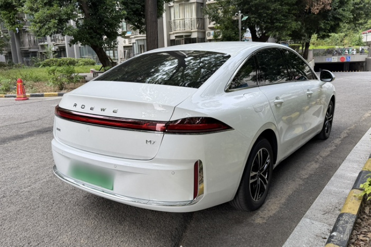 荣威M7 DMH 2025款 160km舒享版车身外观6004