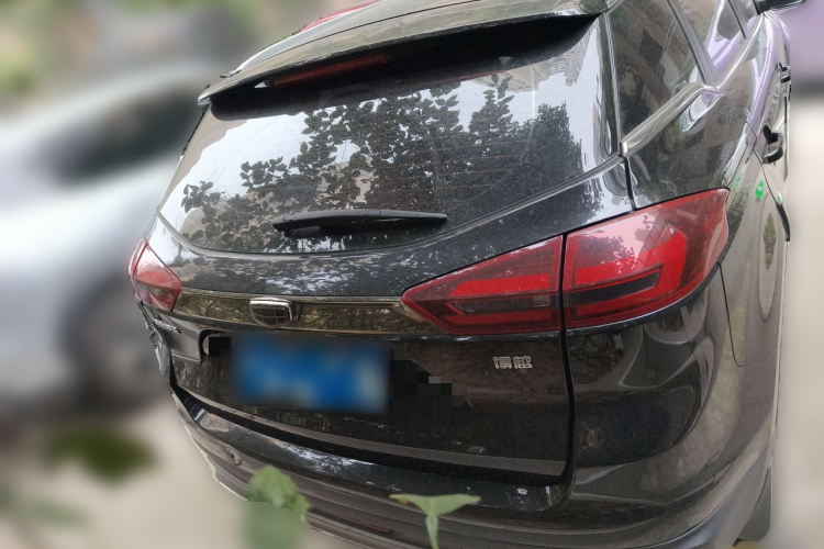 吉利汽车 博越 2020款 1.8TD DCT两驱智联型4G互联版车身外观6