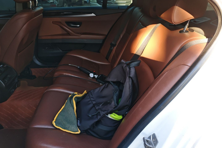 宝马5系 2017款 525Li 领先型中控内饰21