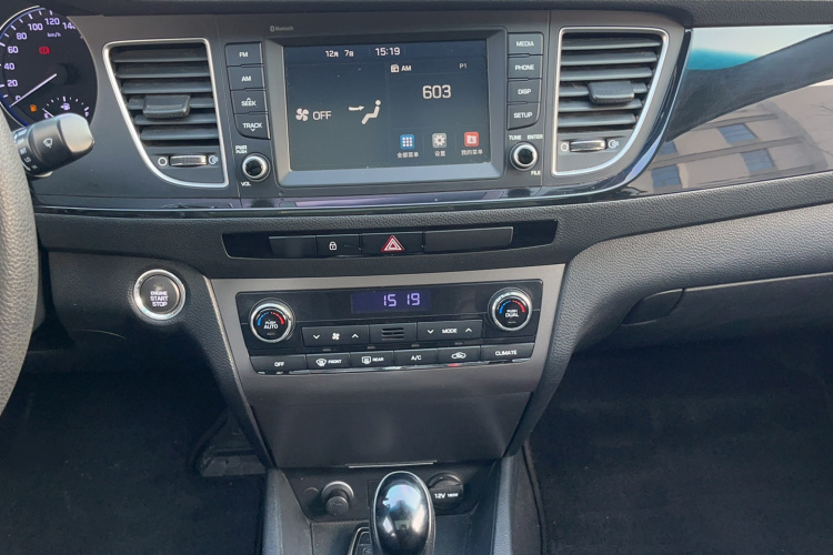 现代 名图 2016款 1.8L 自动智能型GLS局部细节16