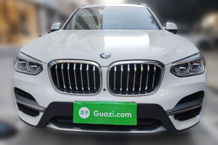 宝马X3 2021款 xDrive28i 豪华套装车身外观2