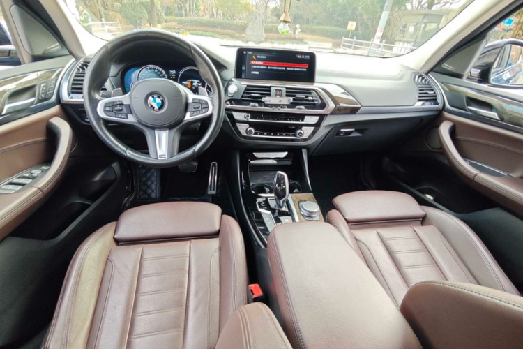 宝马X3 2019款 xDrive30i 领先型 M运动套装中控内饰7003