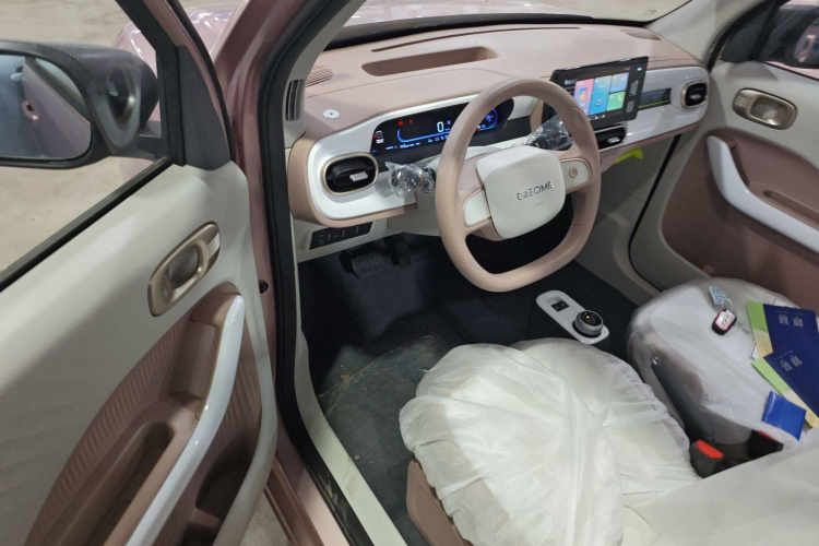 吉利银河 熊猫 2025款 210km 元气熊中控内饰20